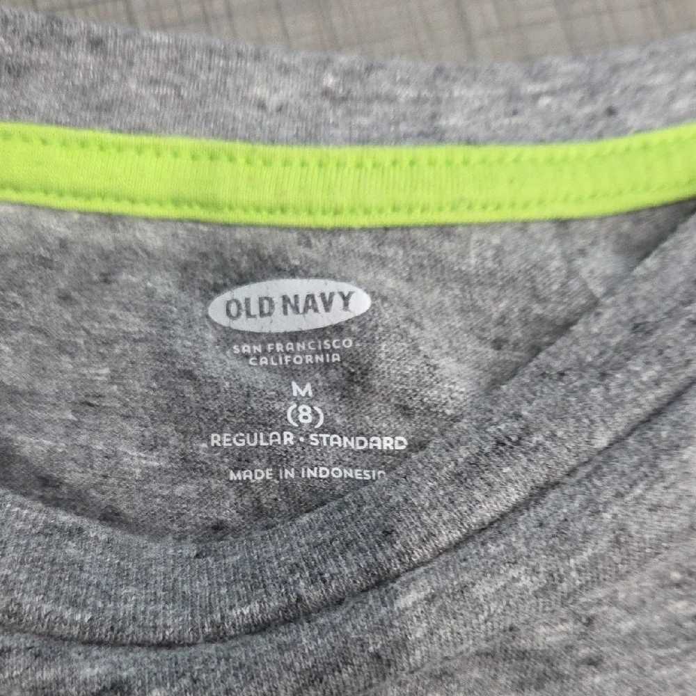 Old Navy Gray and Camouflage Long Sleeve Tee